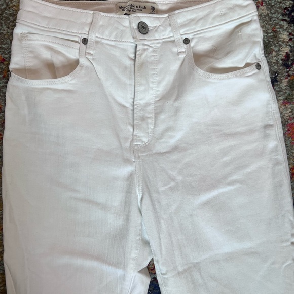 Abercrombie White Skinny Jeans - Picture 4 of 4